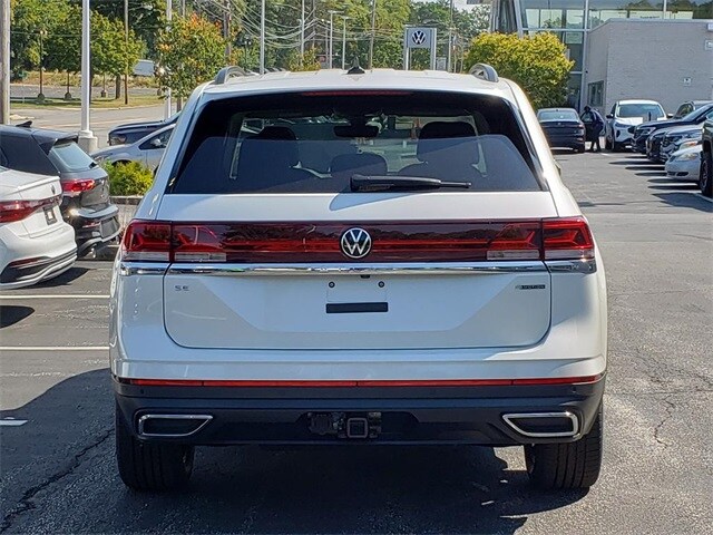 2026 Volkswagen Atlas SE Technology photo 4