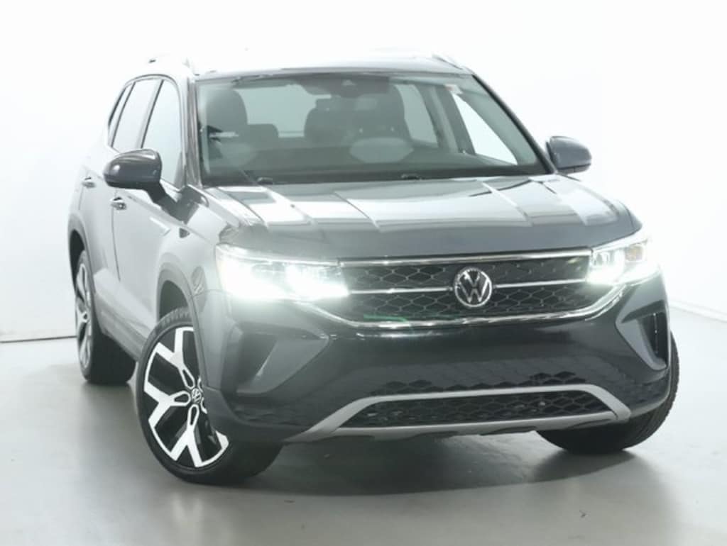 Used 2022 Volkswagen Taos 1.5T SEL SUV