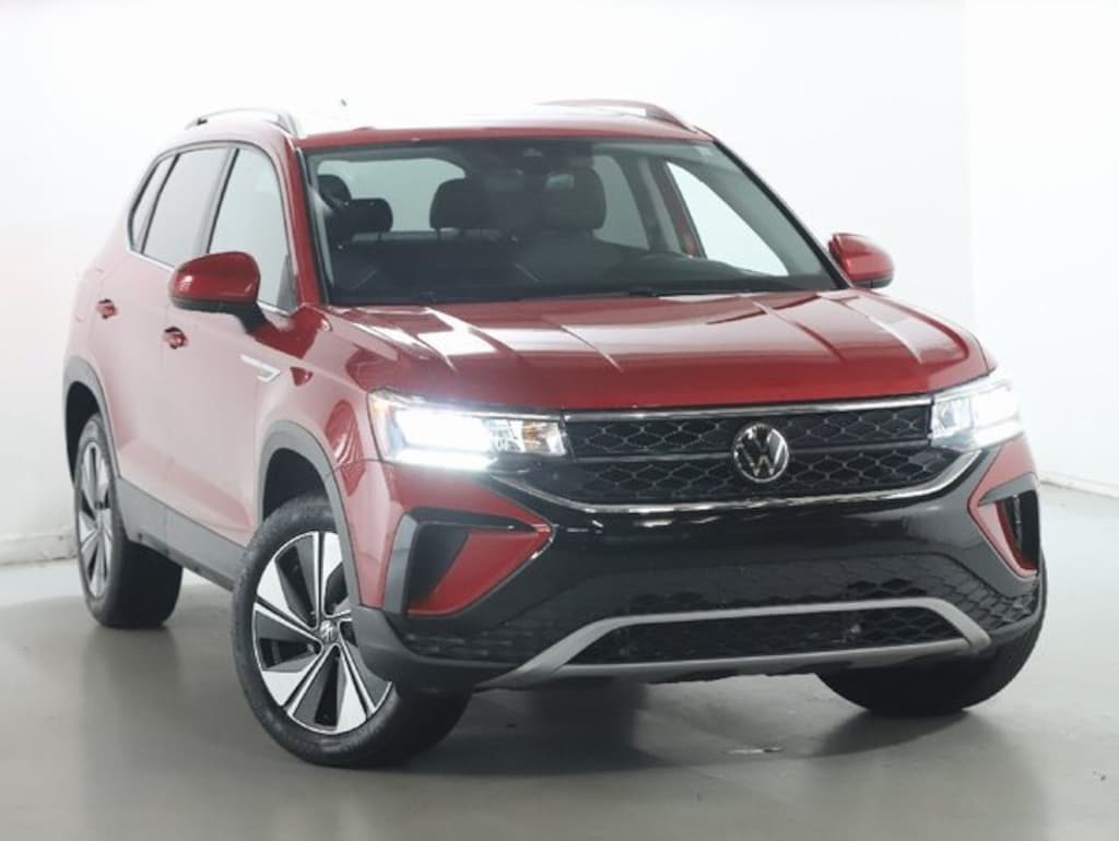Certified 2024 Volkswagen Taos 1.5T SE SUV