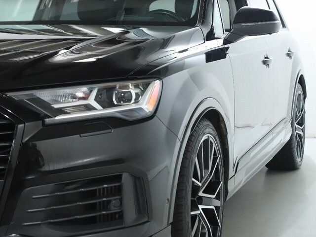 2023 Audi Q7 55 Prestige photo 2