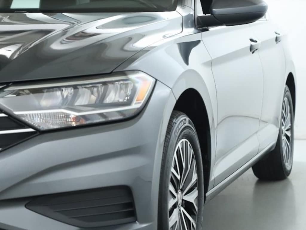 Used 2021 Volkswagen Jetta 1.4T SE Sedan