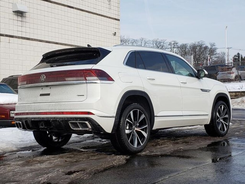 New 2026 Volkswagen Atlas Cross Sport 2.0T SEL Premium R-Line SUV