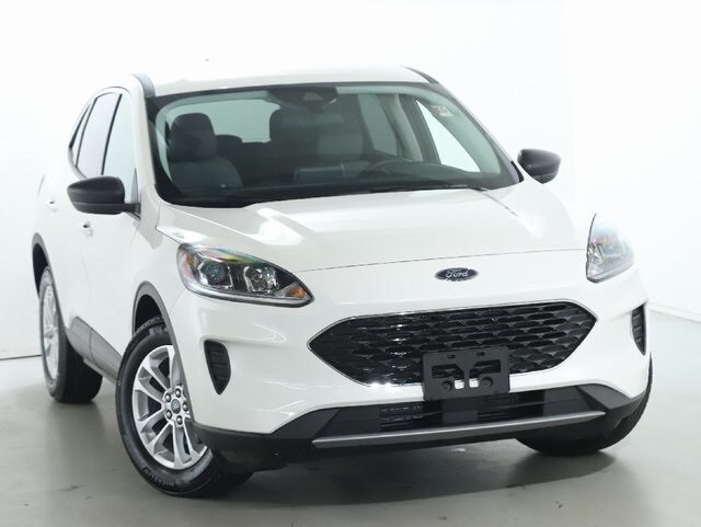 2022 Ford Escape SE photo 2