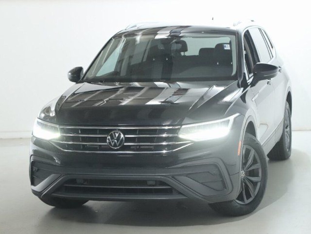 Used 2022 Volkswagen Tiguan 2.0T SE SUV