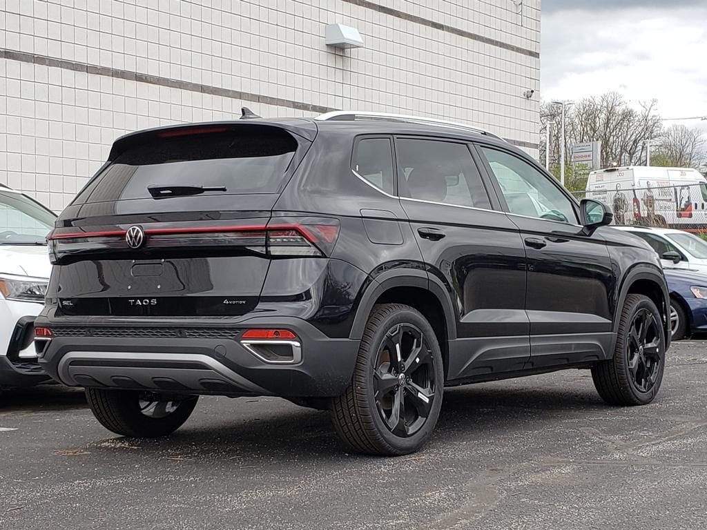 New 2026 Volkswagen Taos 1.5T SEL SUV