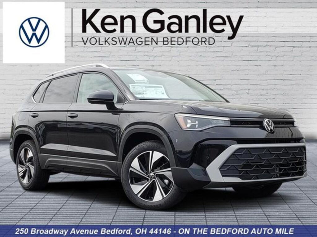 New 2026 Volkswagen Taos 1.5T SE SUV