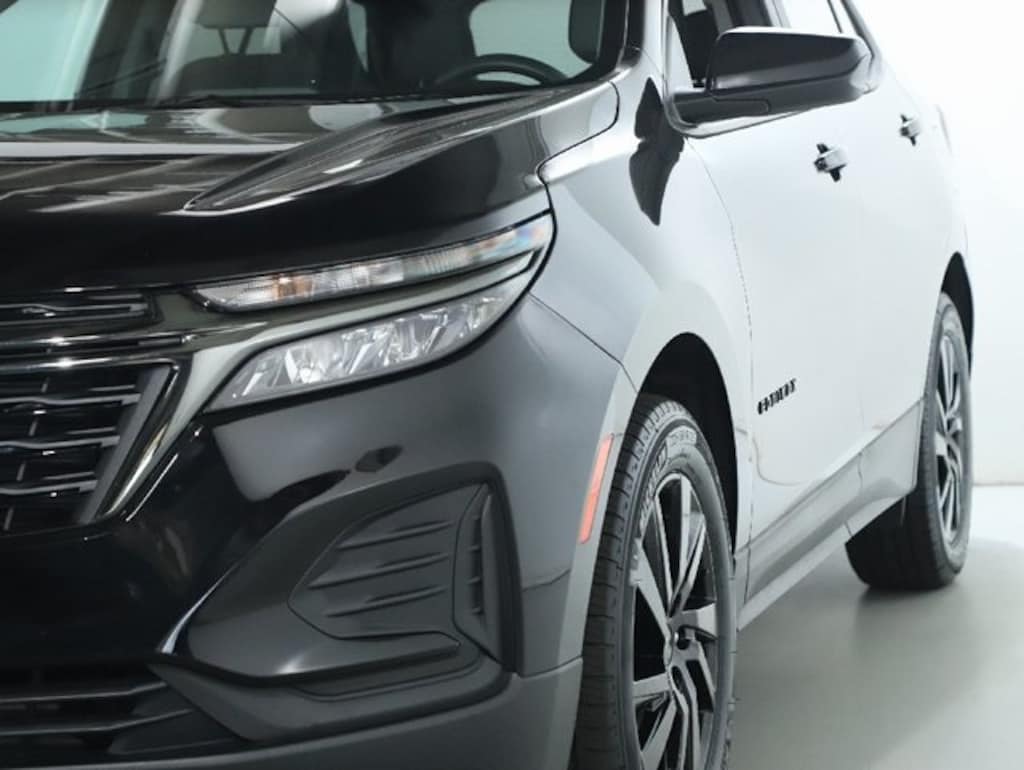 Used 2024 Chevrolet Equinox LS SUV