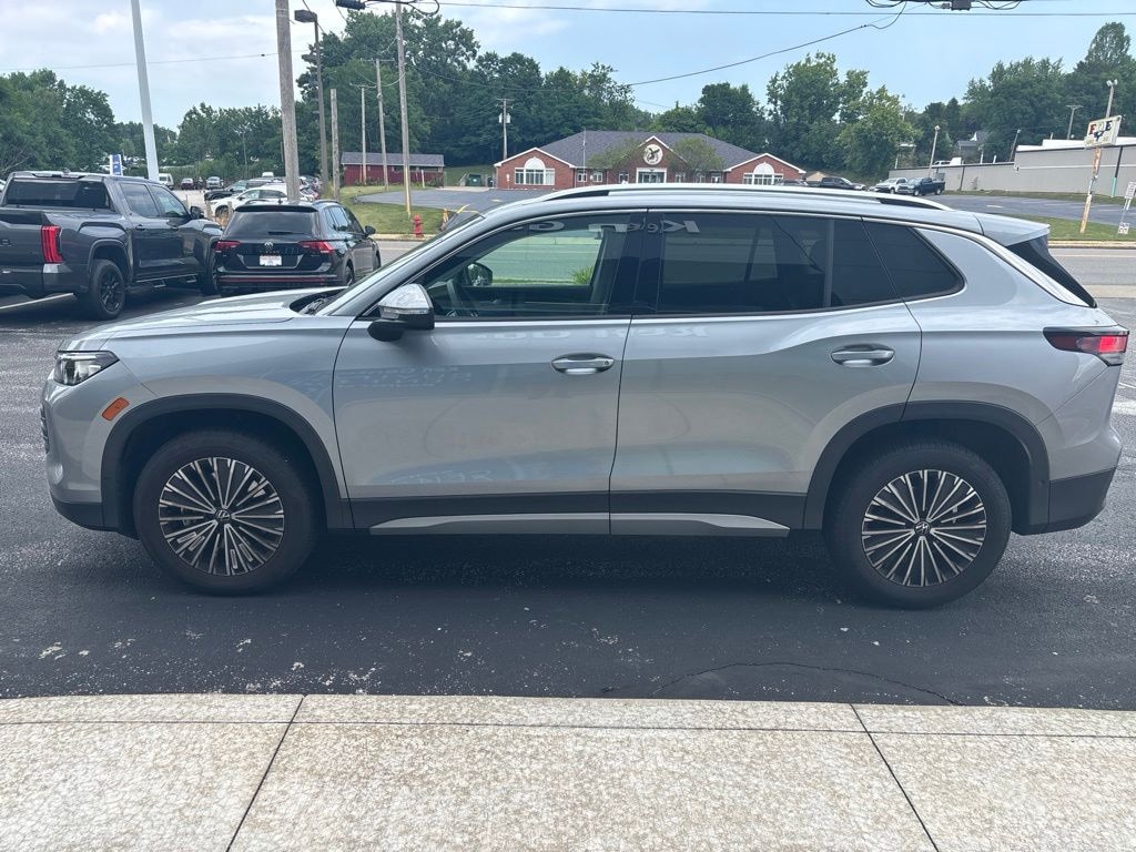 Used 2025 Volkswagen Tiguan 2.0T S SUV