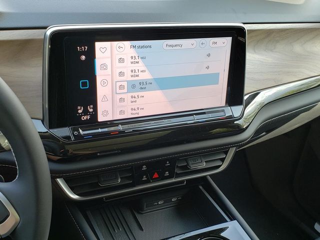 2026 Volkswagen Atlas SE w/Tech - Photo 11
