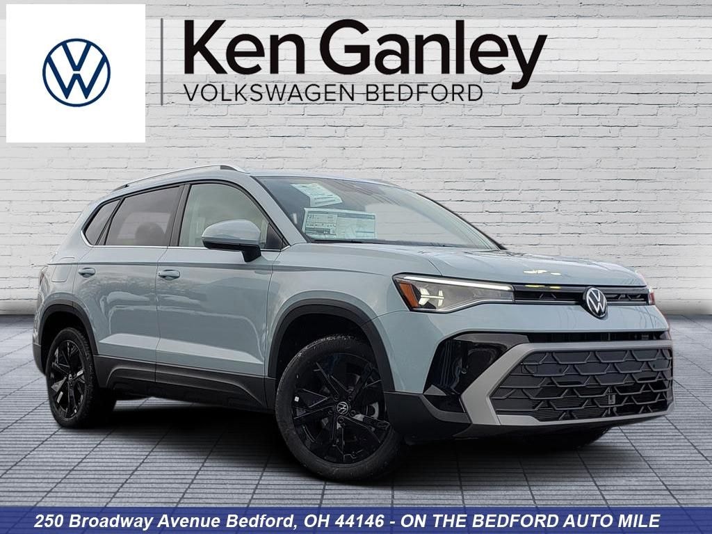 New 2026 Volkswagen Taos 1.5T SE SUV