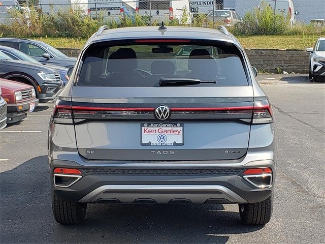 2026 Volkswagen Atlas SE Technology photo 4
