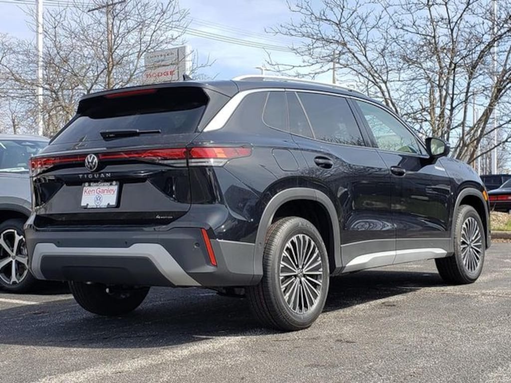 New 2026 Volkswagen Tiguan 2.0T S SUV