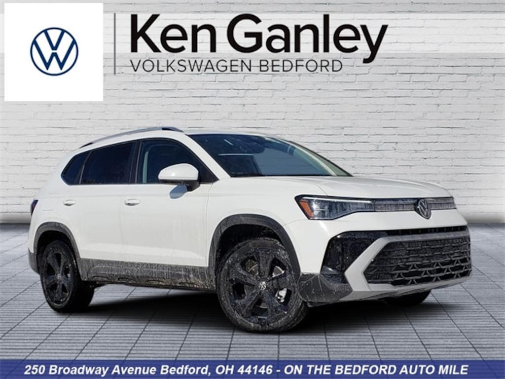 New 2025 Volkswagen Taos 1.5T SEL SUV