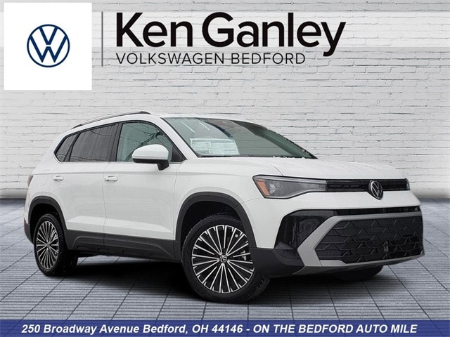 2026 Volkswagen Taos SE's photo