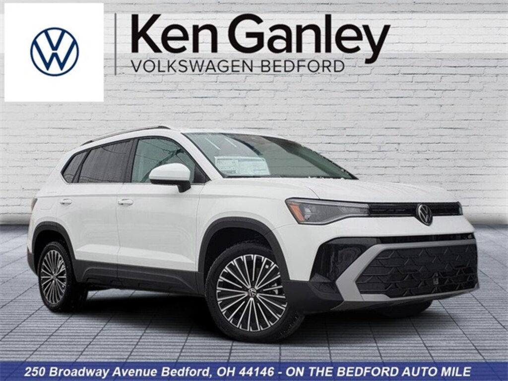 New 2026 Volkswagen Taos 1.5T SE SUV