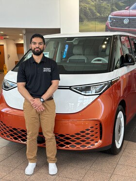 Staff member Tej Singh from ID_1321679589d1