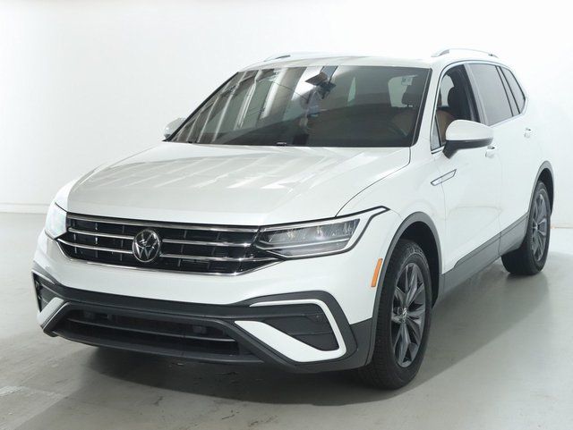 2023 Volkswagen Atlas Cross Sport SUV 