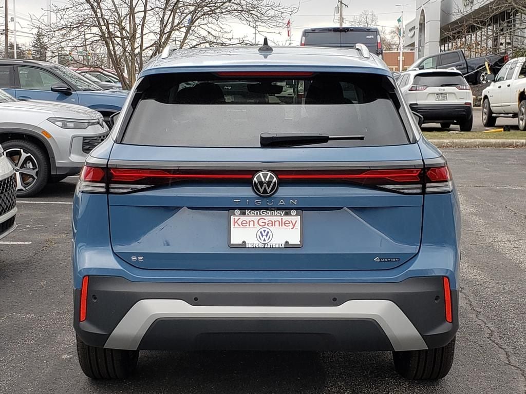 New 2026 Volkswagen Tiguan 2.0T SE SUV