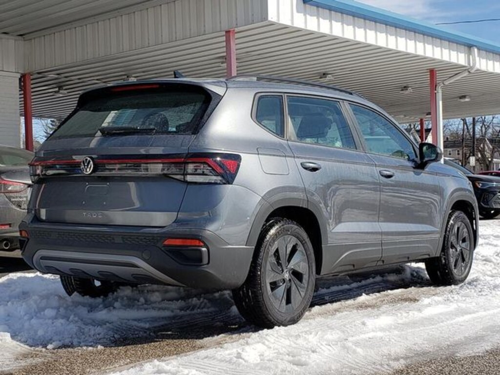 New 2026 Volkswagen Taos 1.5T S SUV