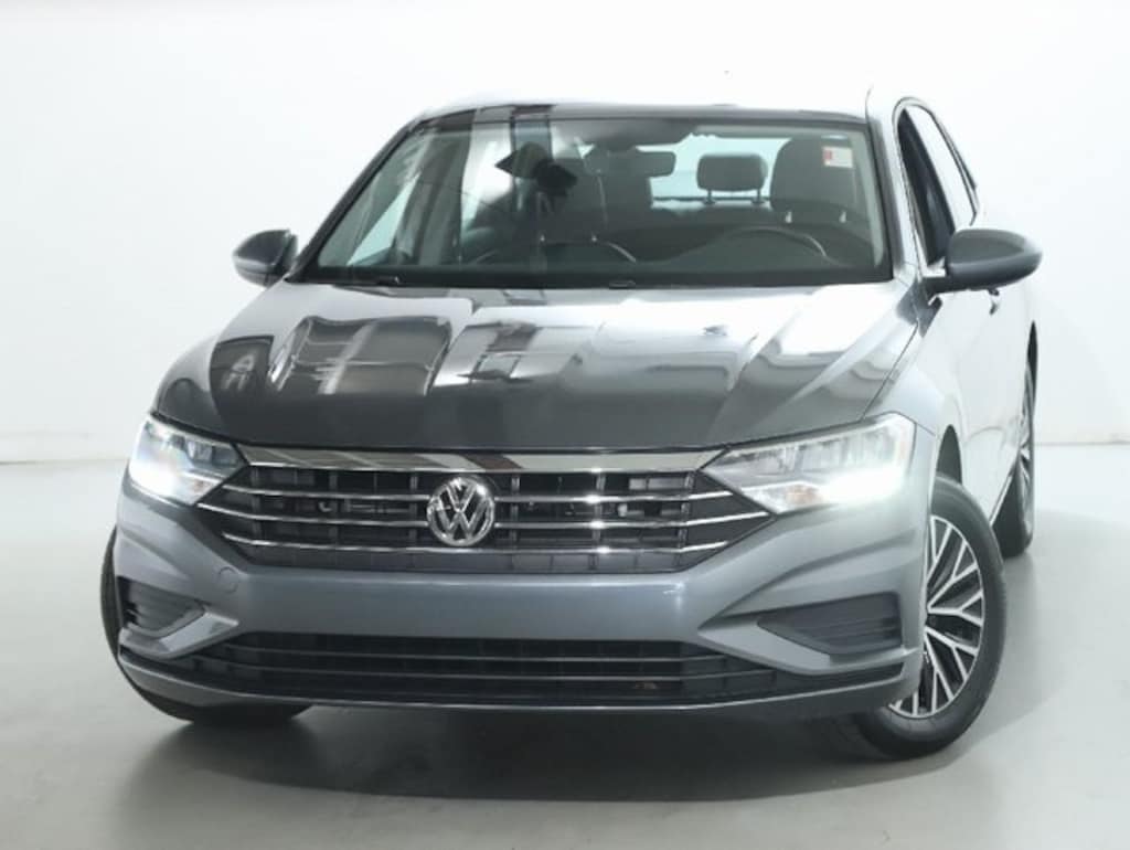 Used 2021 Volkswagen Jetta 1.4T SE Sedan