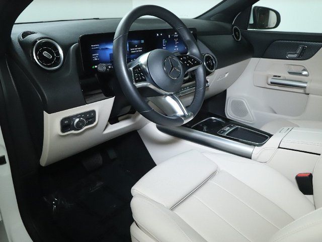 2025 Mercedes-Benz GLA GLA250 - Photo 17