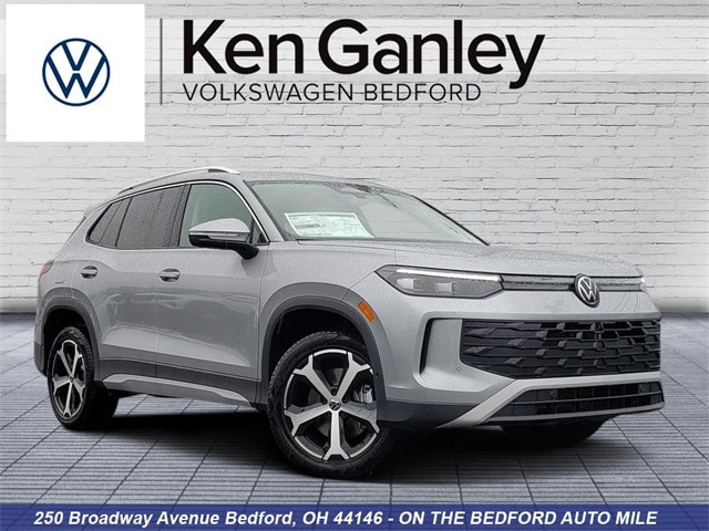 2026 Volkswagen Tiguan SE's photo