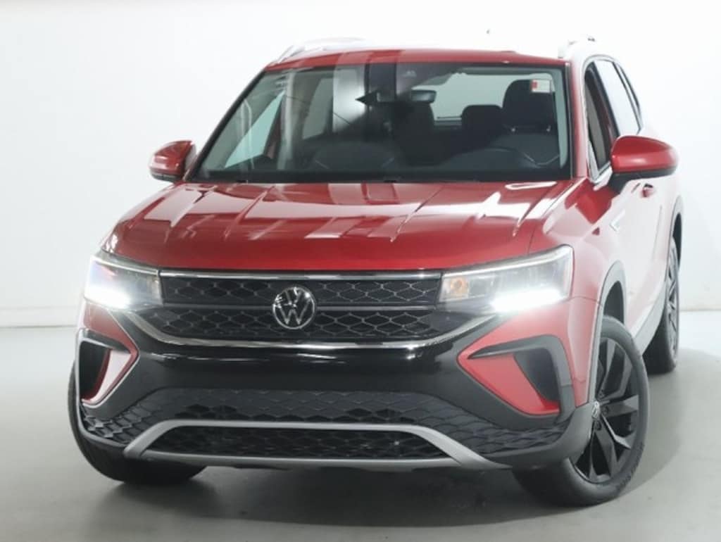 Used 2023 Volkswagen Taos 1.5T SE SUV