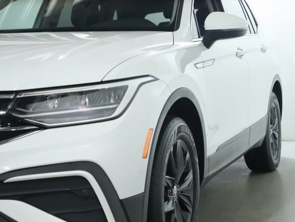 Used 2024 Volkswagen Tiguan 2.0T SE SUV