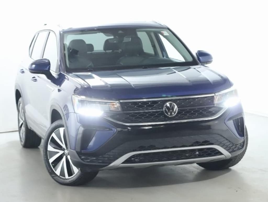 Used 2023 Volkswagen Taos 1.5T SE SUV