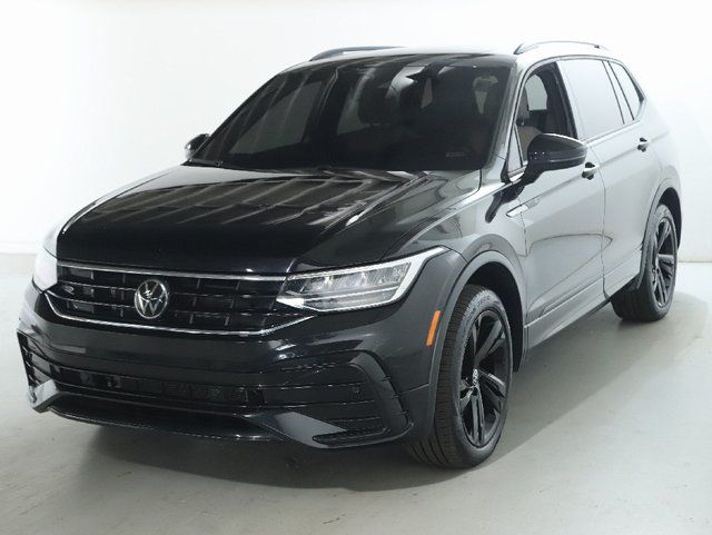 2024 Volkswagen Tiguan SE R-LINE BLACK