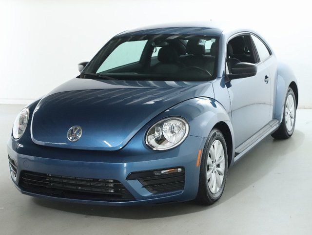 2018 Volkswagen Beetle 2.0T S Auto's photo
