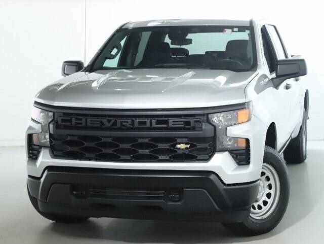 2022 Chevrolet Silverado 1500 photo 2