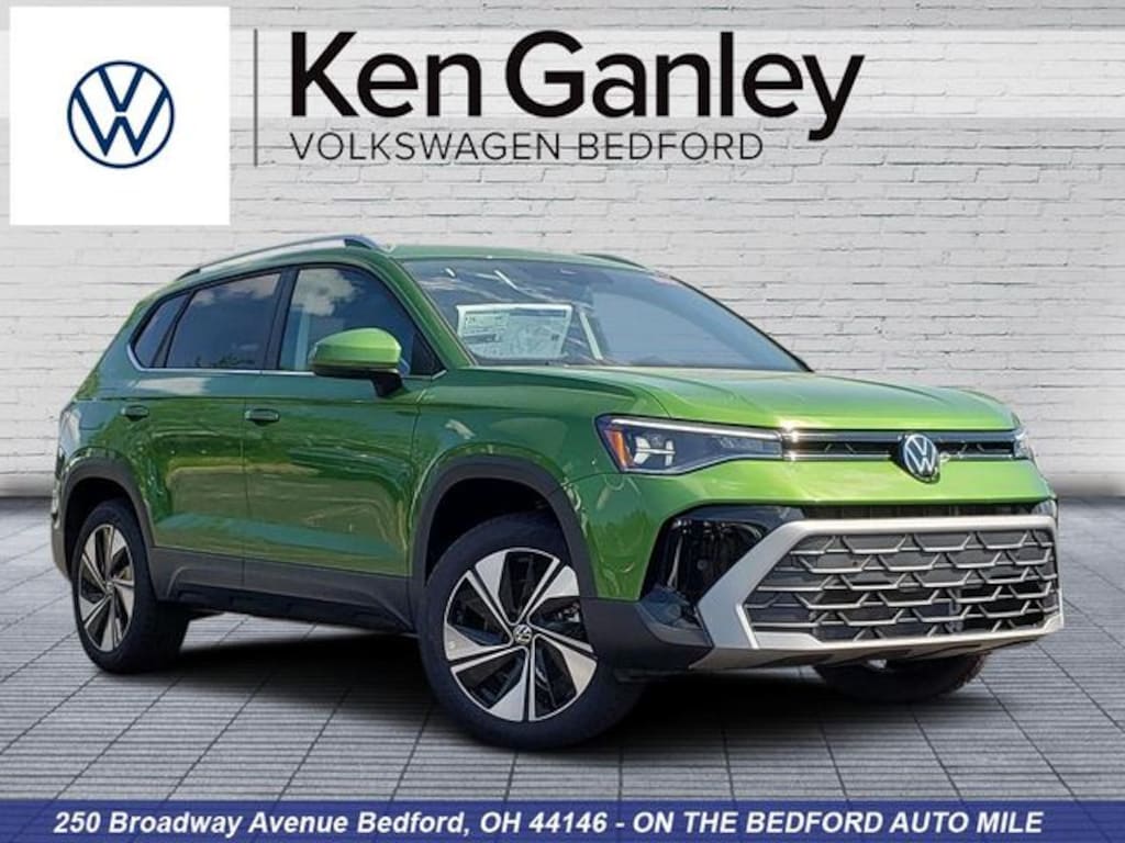 New 2026 Volkswagen Taos 1.5T SE SUV