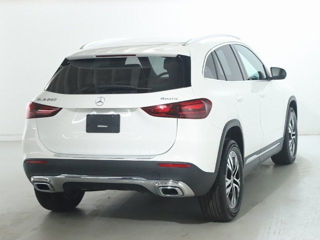 2025 Mercedes-Benz GLA GLA250 - Photo 45