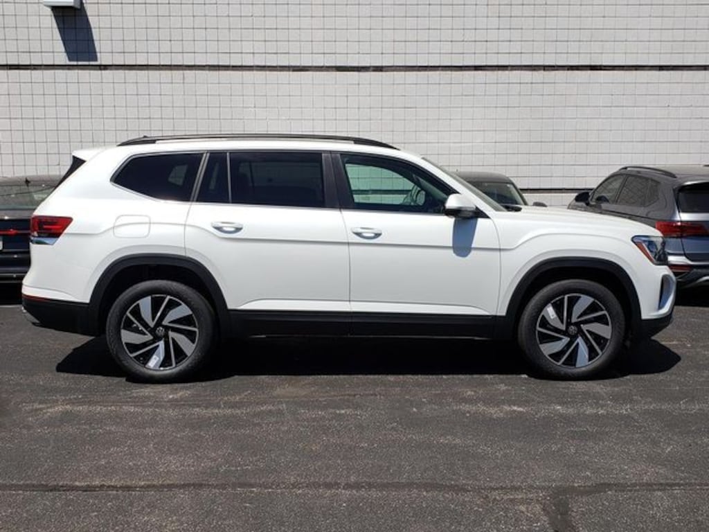 New 2026 Volkswagen Atlas 2.0T SE w/Technology SUV