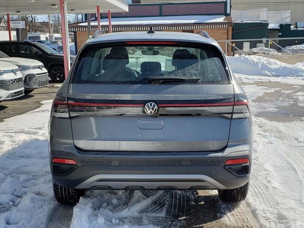 New 2026 Volkswagen Taos 1.5T S SUV
