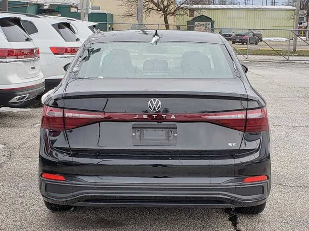 New 2026 Volkswagen Jetta 1.5T SE Sedan