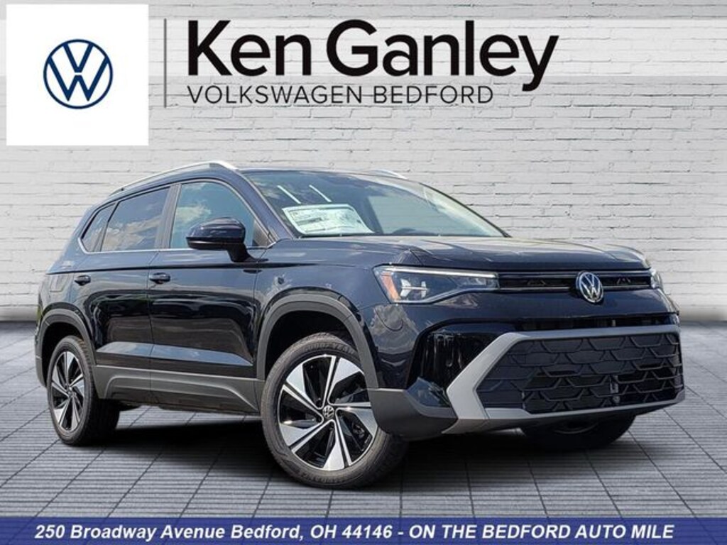 New 2026 Volkswagen Taos 1.5T SE SUV