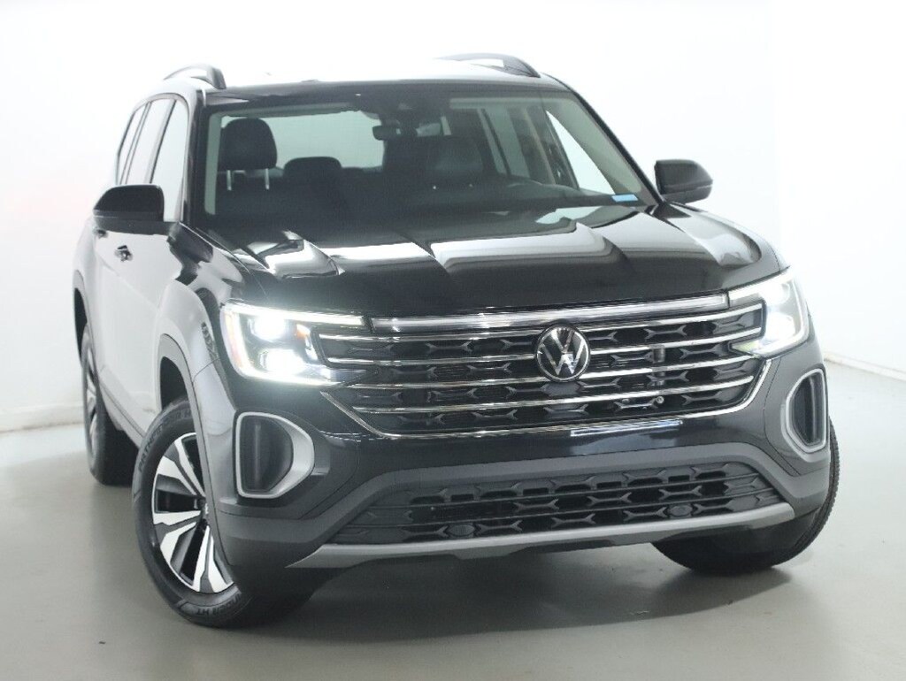 Used 2024 Volkswagen Atlas 2.0T SE SUV