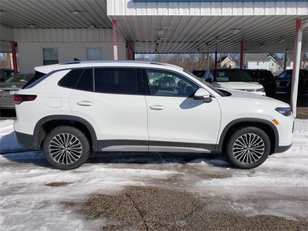 New 2026 Volkswagen Tiguan 2.0T S SUV