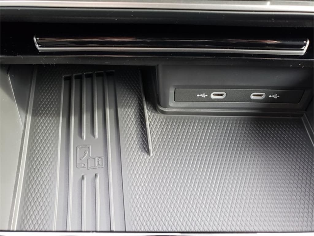 New 2025 Volkswagen Atlas 2.0T SEL Premium R-Line SUV