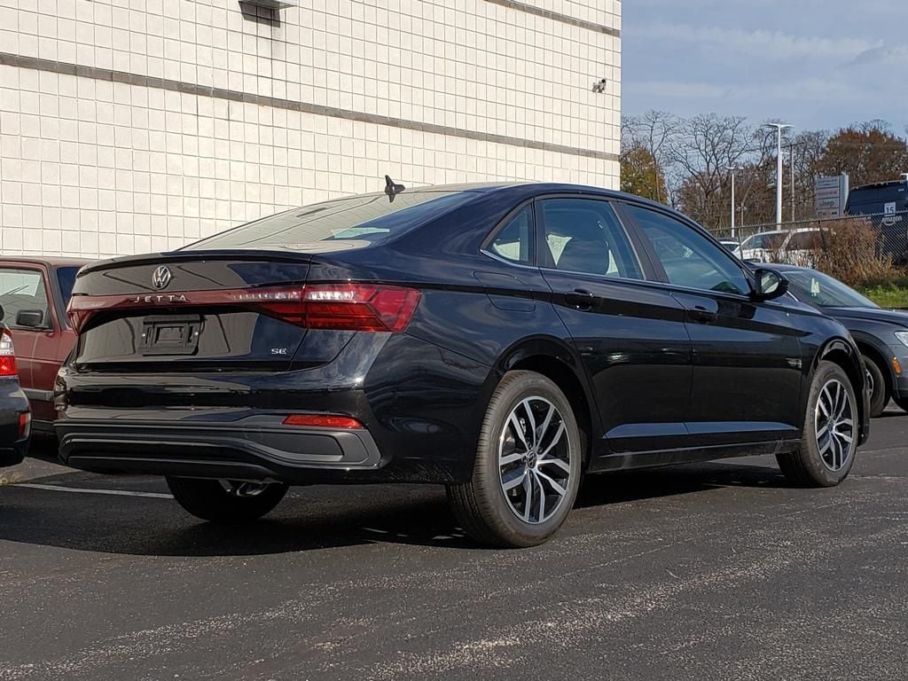 New 2026 Volkswagen Jetta 1.5T SE Sedan
