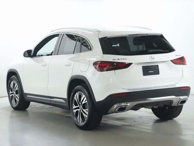 2025 Mercedes-Benz GLA GLA250 - Photo 39