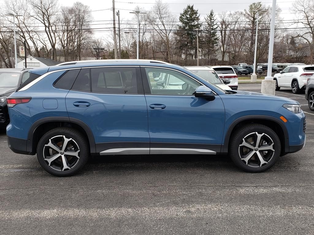 New 2026 Volkswagen Tiguan 2.0T SE SUV