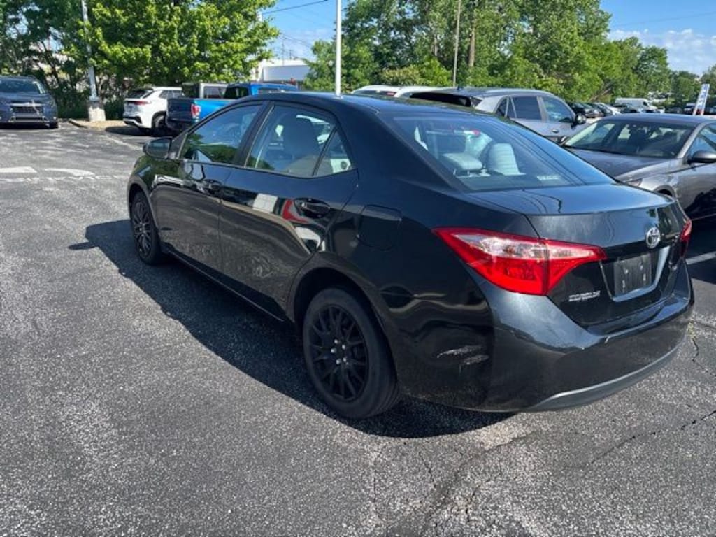 Used 2017 Toyota Corolla LE Sedan