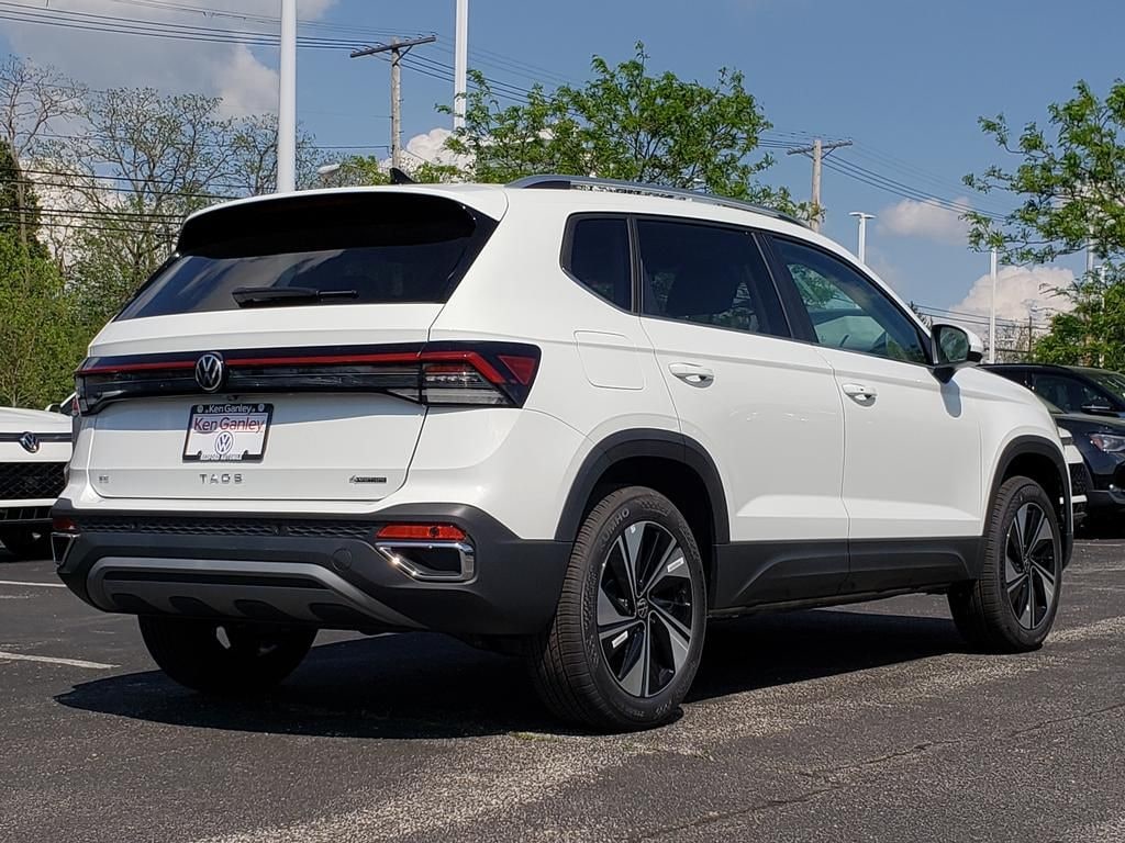 New 2026 Volkswagen Taos 1.5T SE SUV