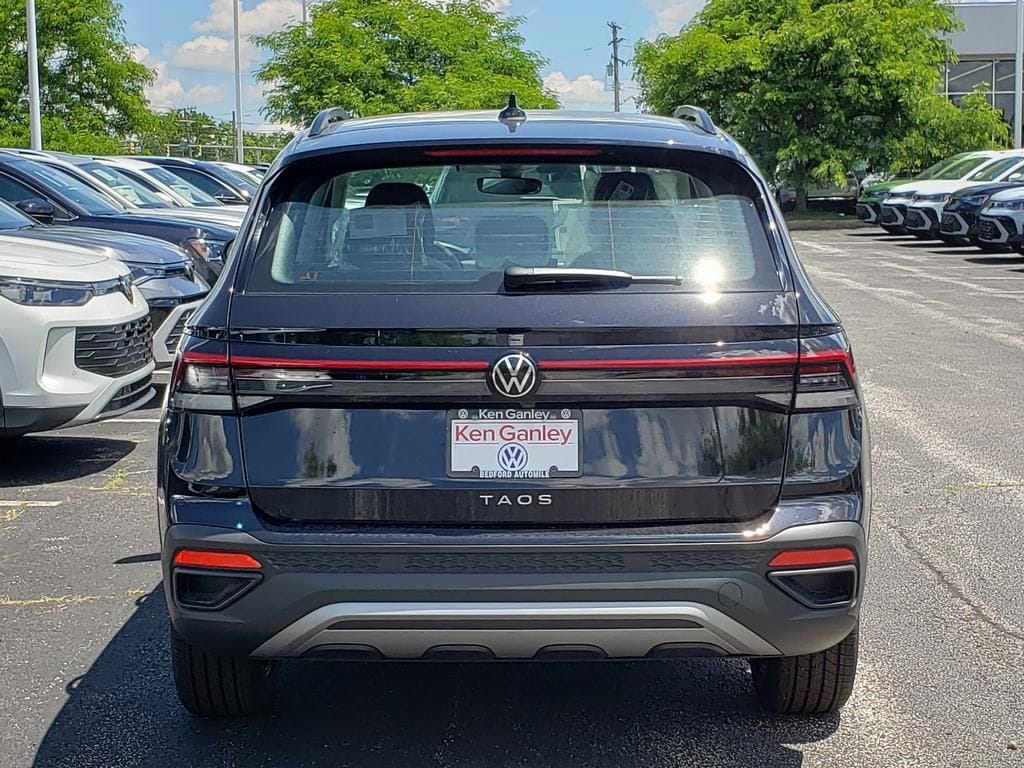 New 2026 Volkswagen Taos 1.5T S SUV
