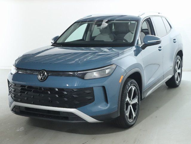 2025 Volkswagen Tiguan 2.0T SE 4Motion's photo
