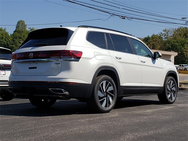 2026 Volkswagen Atlas SE Technology photo 3