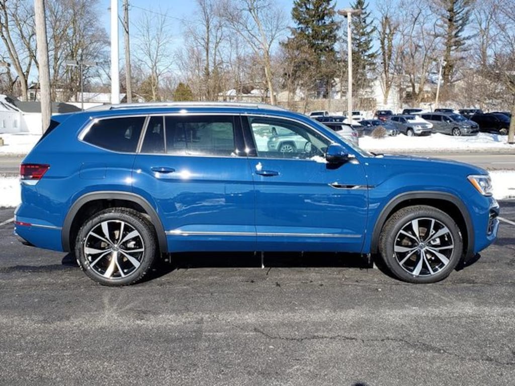 New 2026 Volkswagen Atlas 2.0T SEL Premium R-Line SUV